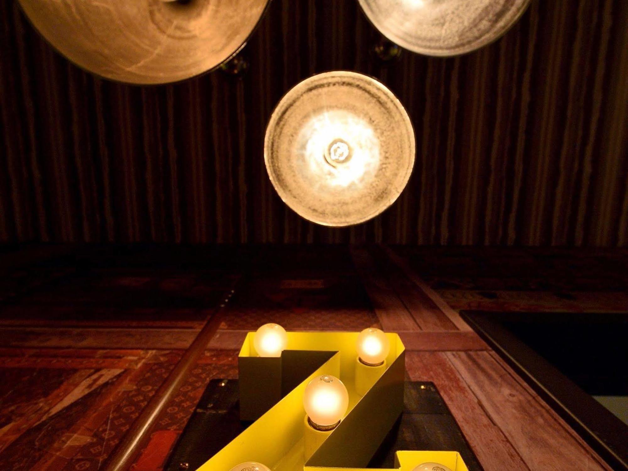 كاوشيونغ Smokey Joe'S Apartment المظهر الخارجي الصورة