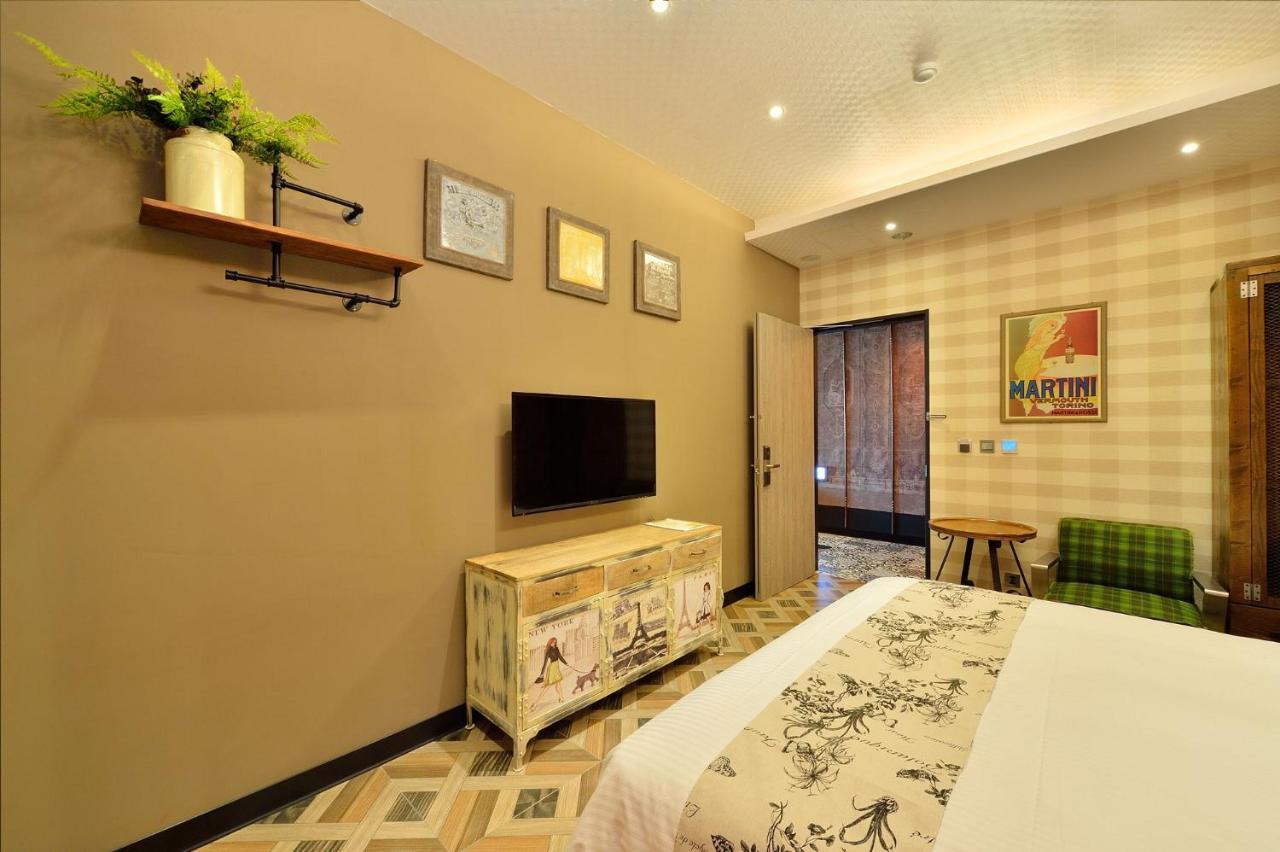 كاوشيونغ Smokey Joe'S Apartment المظهر الخارجي الصورة